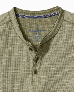 Morro Beach Long-Sleeve Henley